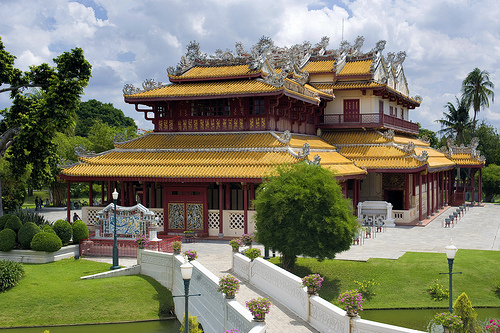 Королевский дворец Бангпаин